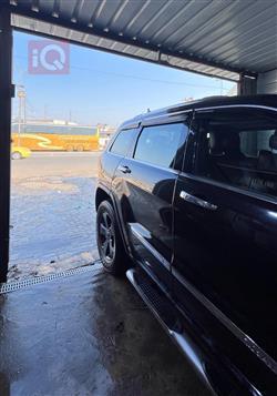 جیپ گراند شیرۆکی